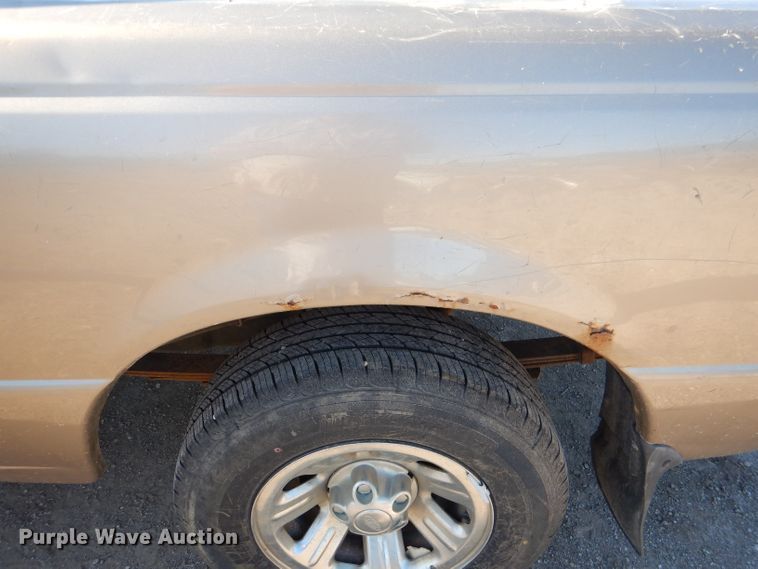 image for item DL8148 2003 Ford Ranger  SuperCab pickup truck