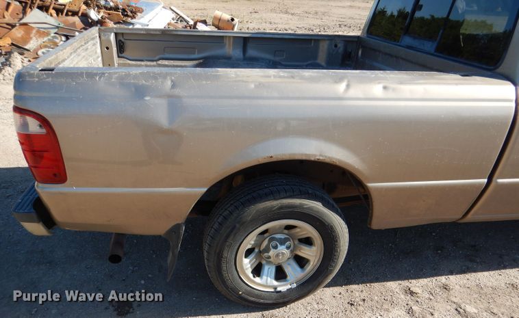image for item DL8148 2003 Ford Ranger  SuperCab pickup truck