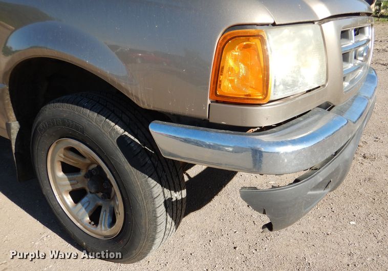 image for item DL8148 2003 Ford Ranger  SuperCab pickup truck