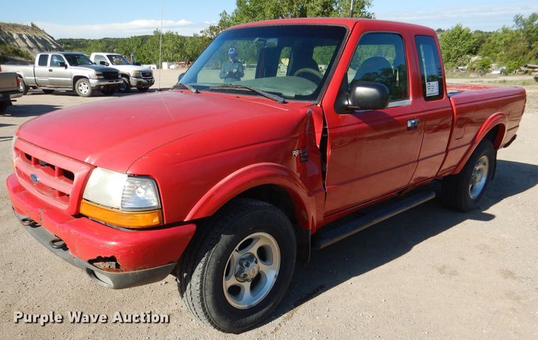 image for item DL8149 2000 Ford Ranger XLT  SuperCab pickup truck
