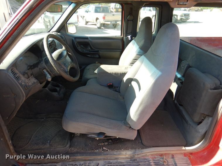 image for item DL8149 2000 Ford Ranger XLT  SuperCab pickup truck