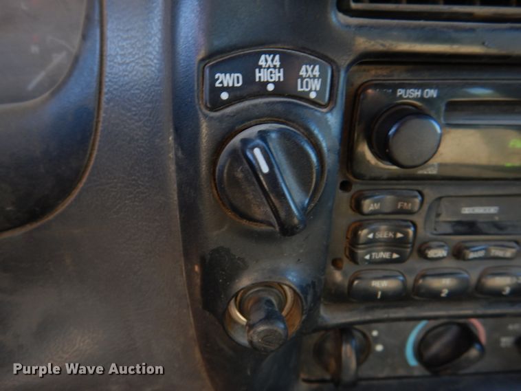 image for item DL8149 2000 Ford Ranger XLT  SuperCab pickup truck