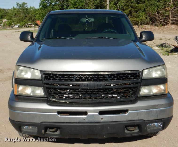 image for item DL8150 2006 Chevrolet Silverado 1500  Ext. Cab pickup truck