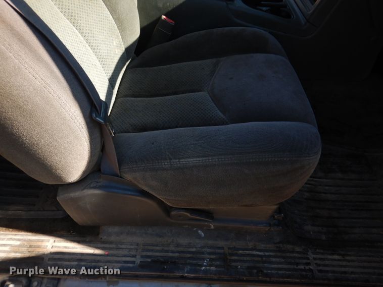 image for item DL8150 2006 Chevrolet Silverado 1500  Ext. Cab pickup truck