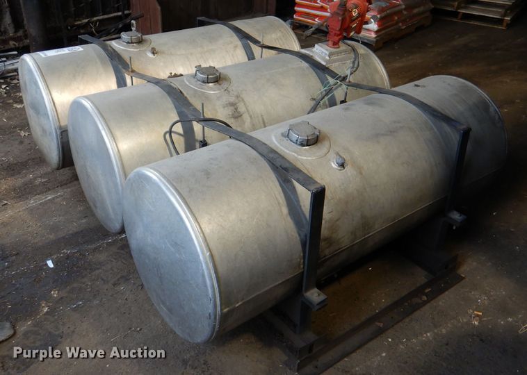 image for item DL8168 (3) transfer tanks