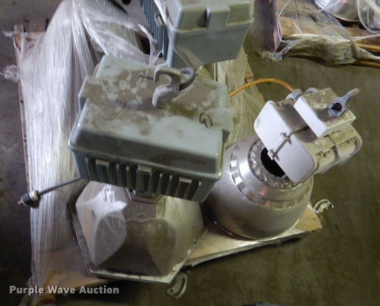 image for item DL8171 (13) lights