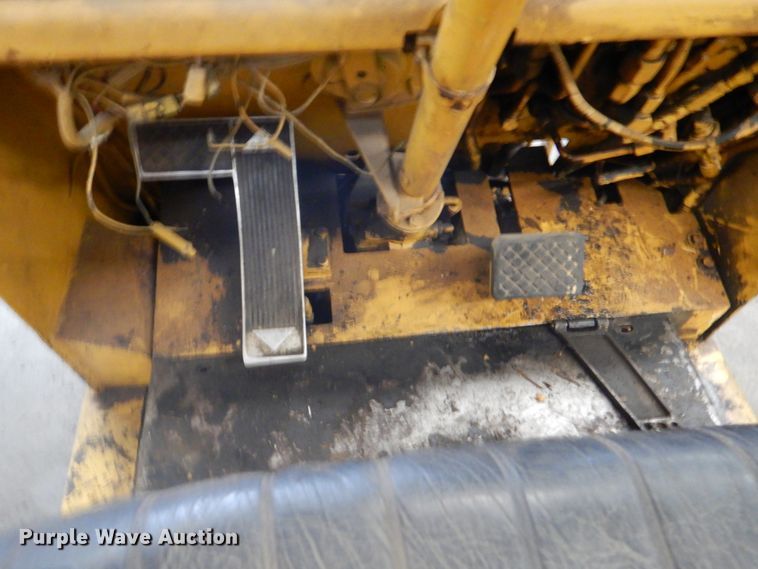 image for item DM3800 Caterpillar T60B  forklift