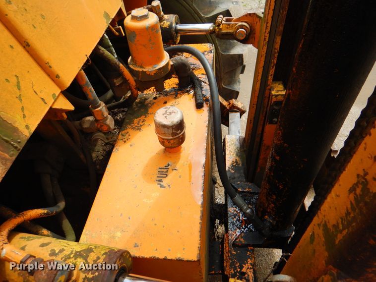 image for item DM3804 Case 584  forklift