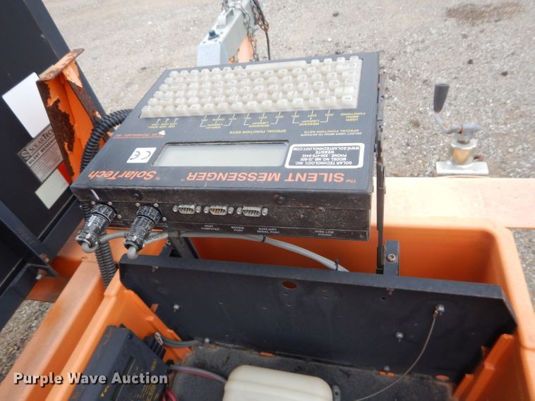 image for item DM4278 Solar Tech MB-24-318  message board trailer