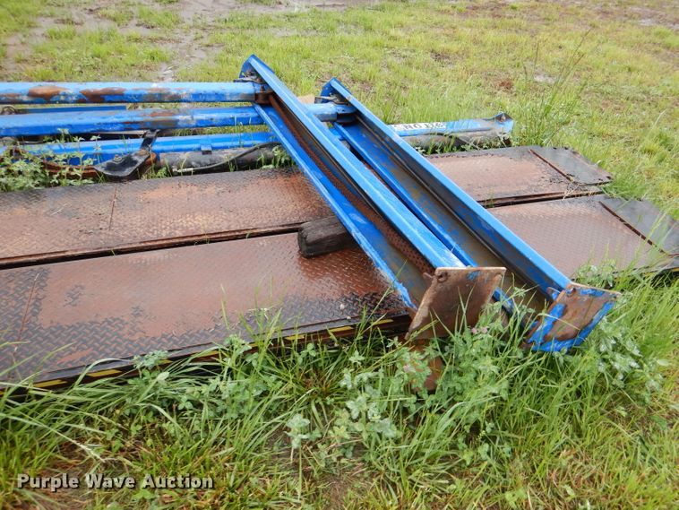 image for item DM4299 Four post automotive lift