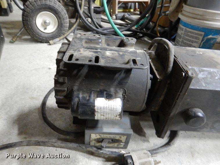 image for item DM4299 Four post automotive lift