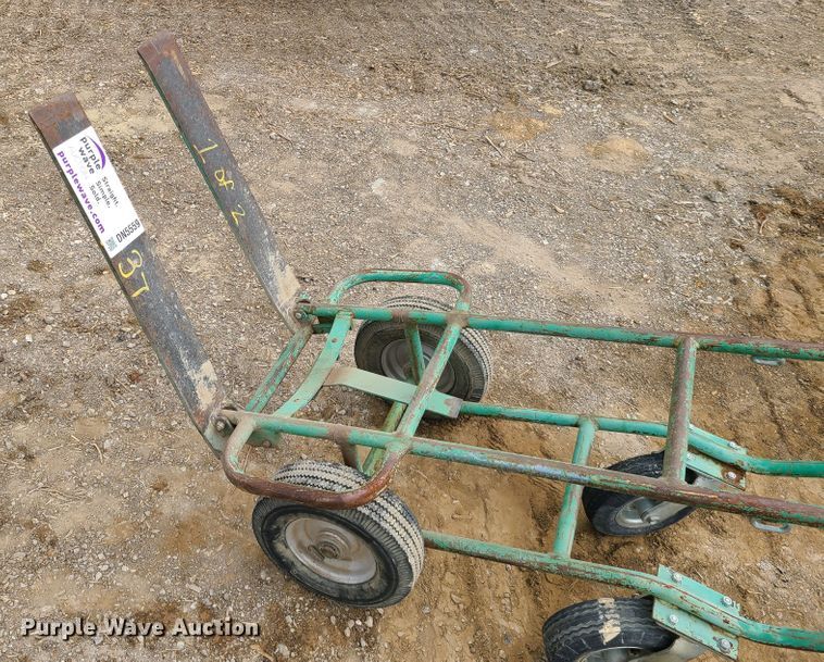 image for item DN5559 Dolly