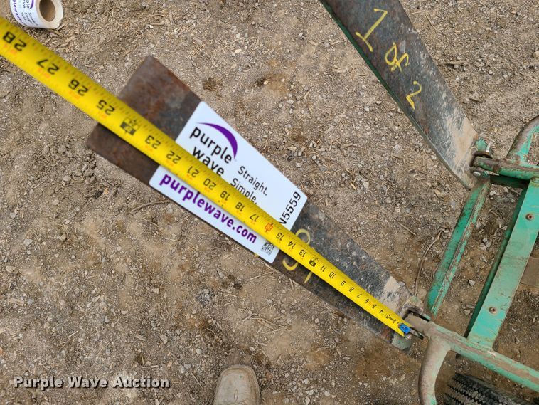 image for item DN5559 Dolly