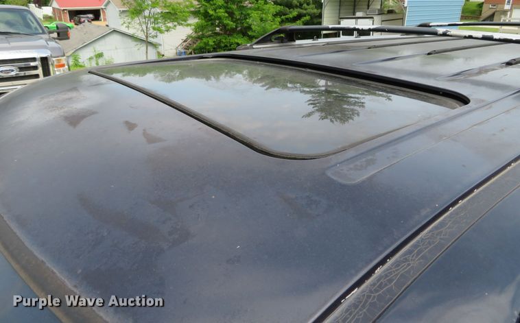 image for item DN5887 2000 Ford Explorer XLT  SUV