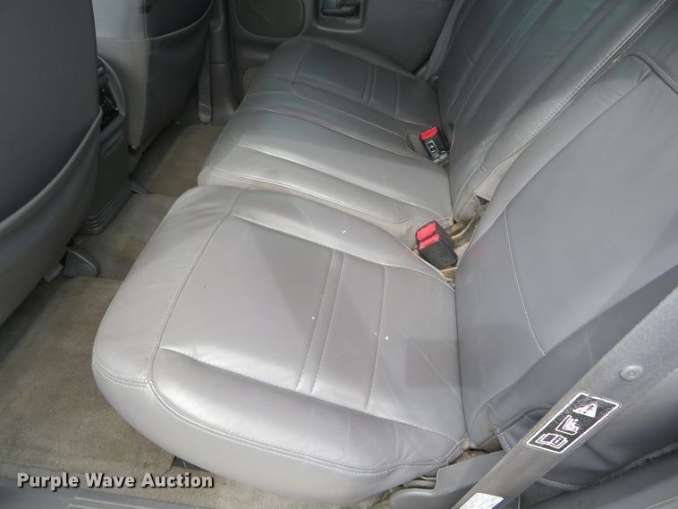 image for item DN5887 2000 Ford Explorer XLT  SUV