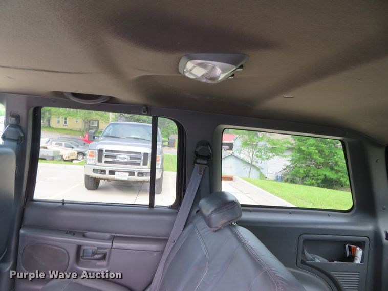 image for item DN5887 2000 Ford Explorer XLT  SUV