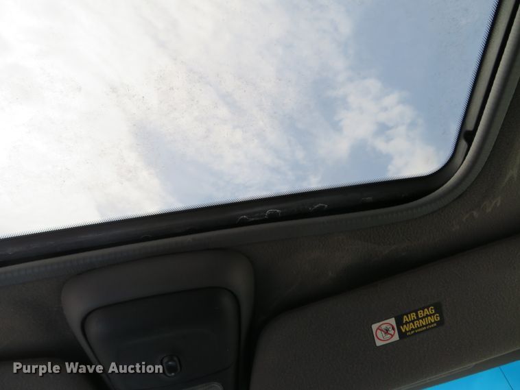 image for item DN5887 2000 Ford Explorer XLT  SUV