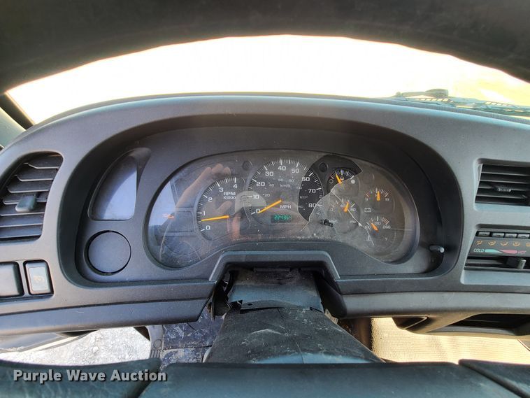 image for item DN6190 2007 Chevrolet T7500  box truck