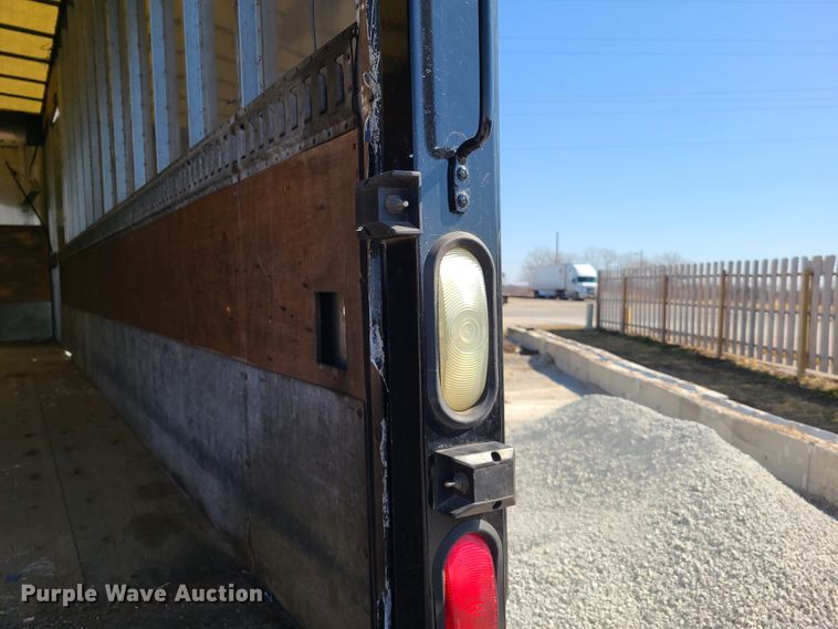 image for item DN6190 2007 Chevrolet T7500  box truck