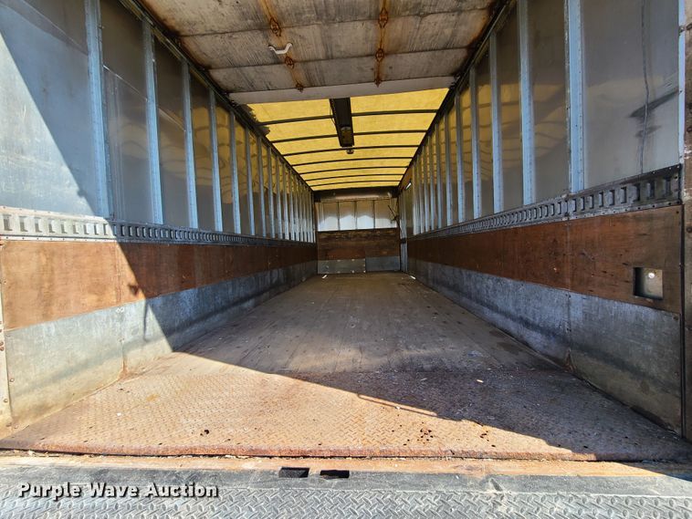 image for item DN6190 2007 Chevrolet T7500  box truck