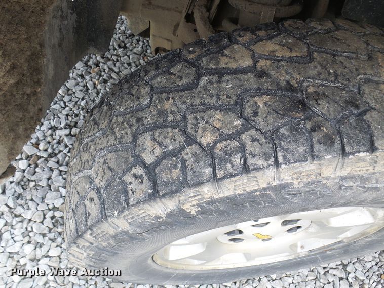 image for item DN6764 2011 Chevrolet Silverado 1500  Crew Cab pickup truck