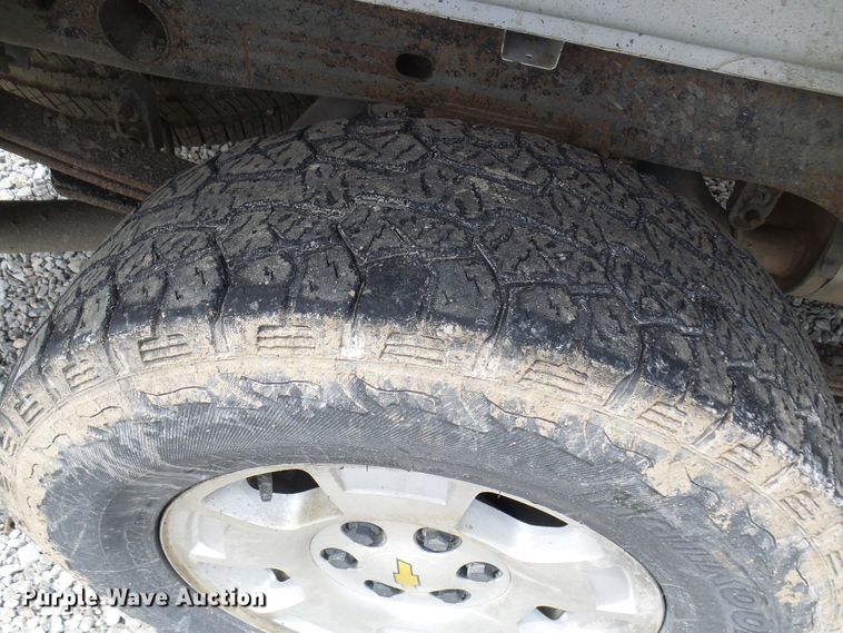 image for item DN6764 2011 Chevrolet Silverado 1500  Crew Cab pickup truck