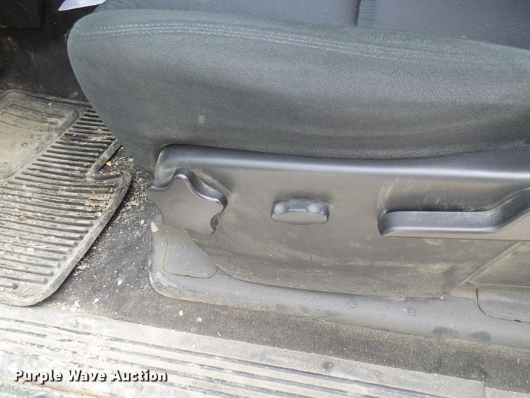 image for item DN6764 2011 Chevrolet Silverado 1500  Crew Cab pickup truck