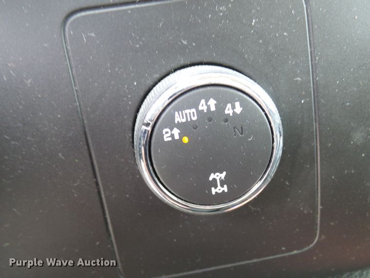 image for item DN6764 2011 Chevrolet Silverado 1500  Crew Cab pickup truck