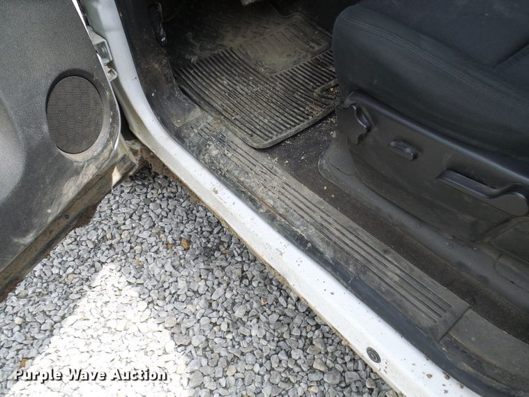 image for item DN6764 2011 Chevrolet Silverado 1500  Crew Cab pickup truck