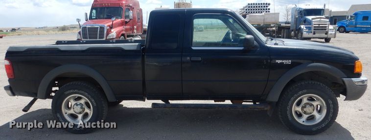 image for item FI9038 2001 Ford Ranger XLT  SuperCab pickup truck