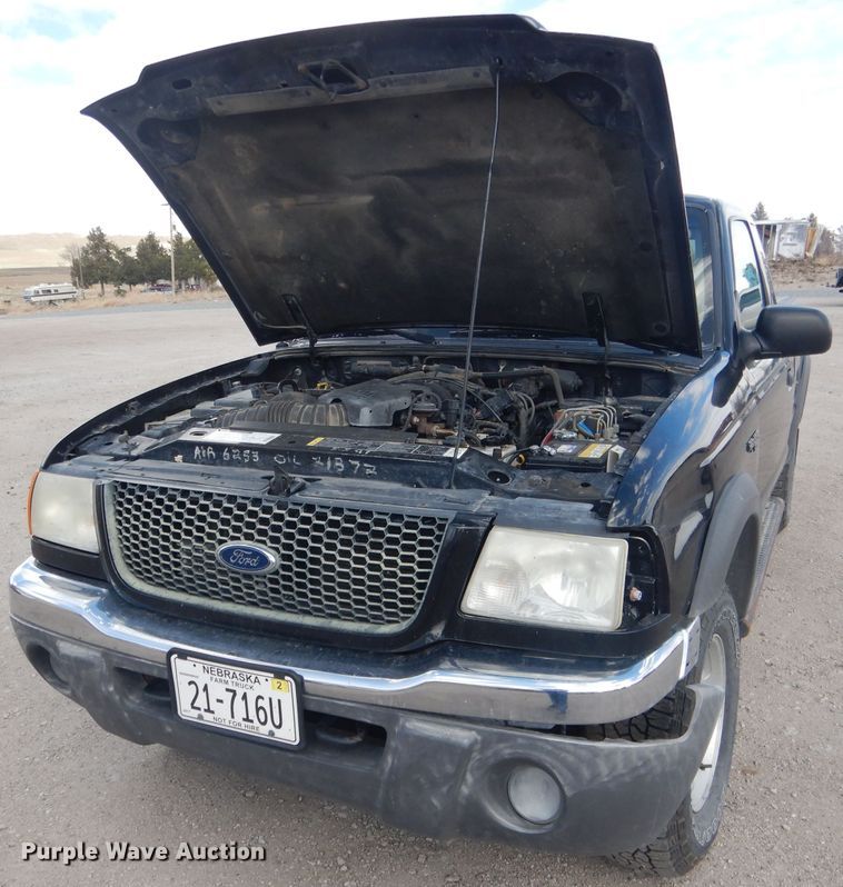 image for item FI9038 2001 Ford Ranger XLT  SuperCab pickup truck