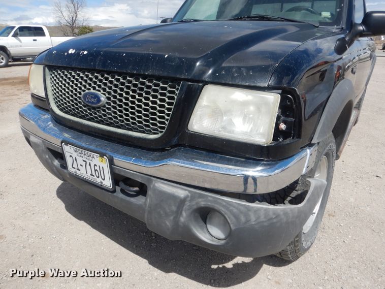 image for item FI9038 2001 Ford Ranger XLT  SuperCab pickup truck