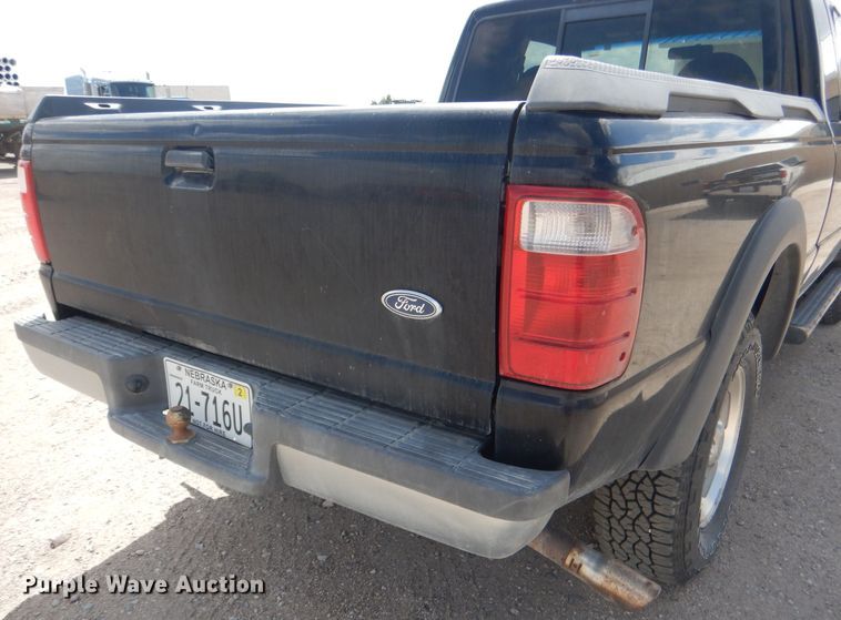 image for item FI9038 2001 Ford Ranger XLT  SuperCab pickup truck