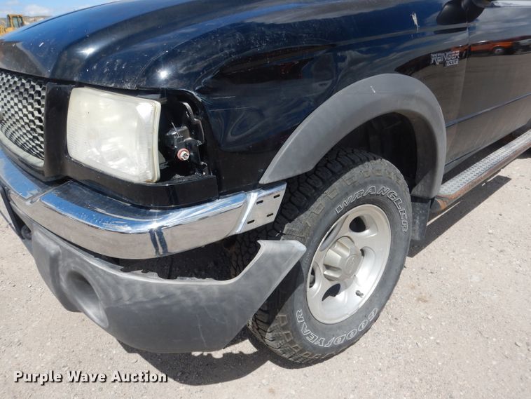 image for item FI9038 2001 Ford Ranger XLT  SuperCab pickup truck