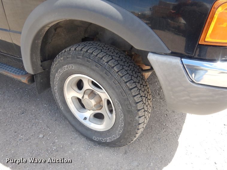 image for item FI9038 2001 Ford Ranger XLT  SuperCab pickup truck