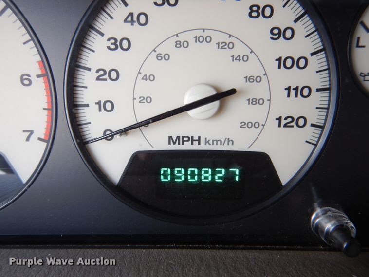 image for item FR9583 2004 Jeep Grand Cherokee  SUV