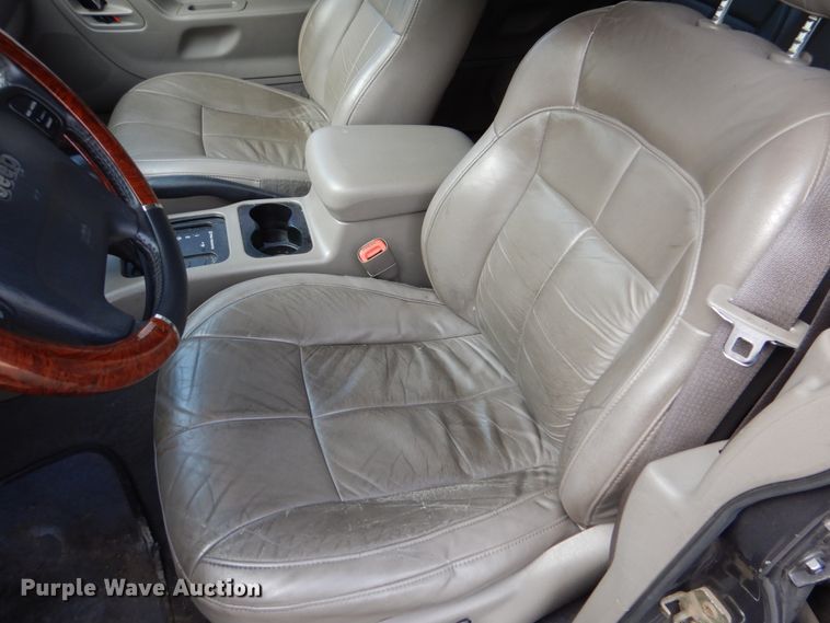 image for item FR9583 2004 Jeep Grand Cherokee  SUV