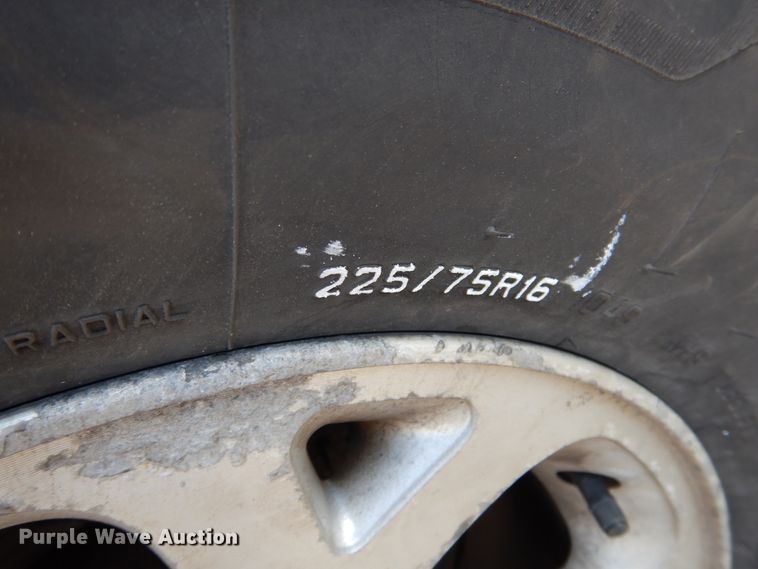 image for item FR9583 2004 Jeep Grand Cherokee  SUV