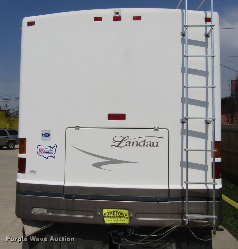 image for item GC9889 2001 Landau  RV