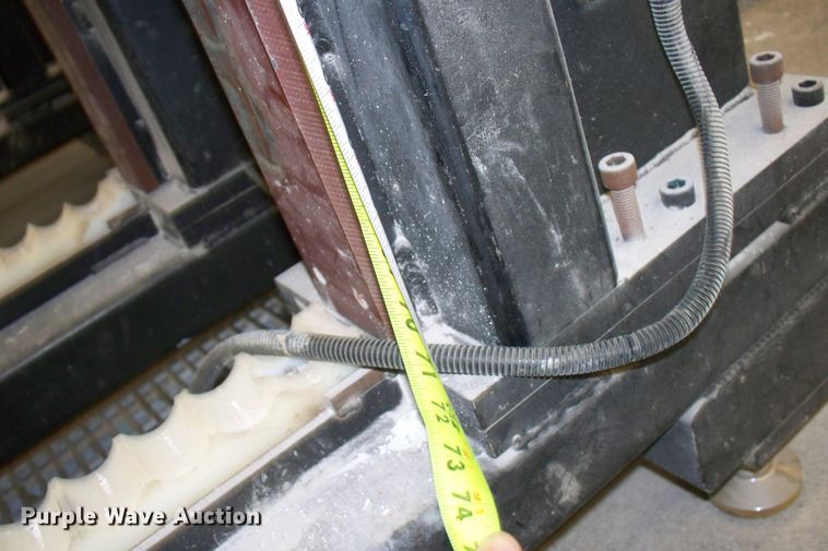 image for item GQ9570 (3) light bulb racks