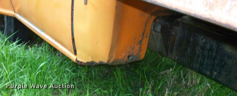 image for item GQ9594 1959 Chevrolet Viking 60  grain truck