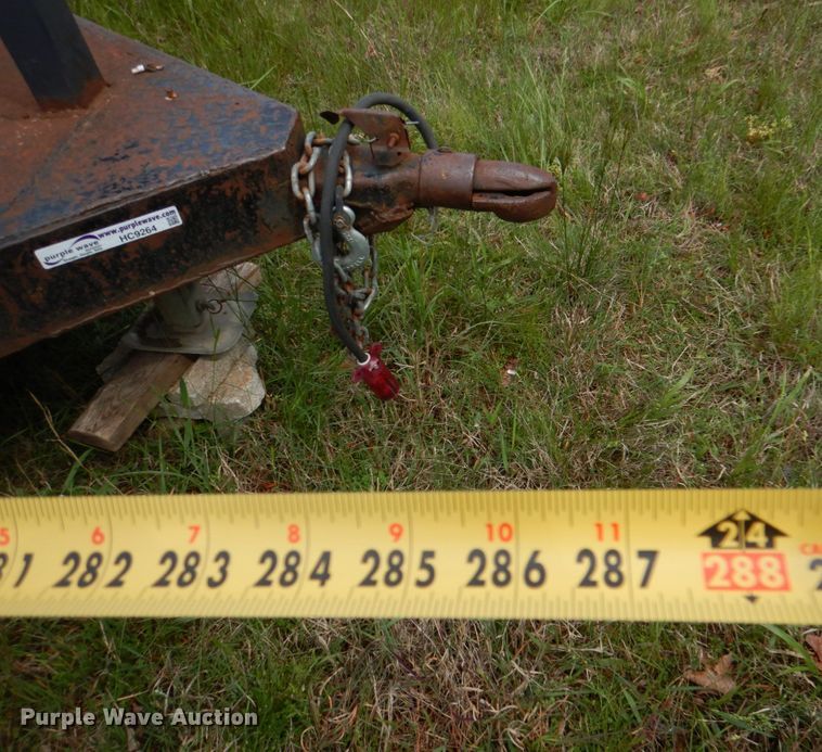 image for item HC9264 2002  shop built utility trailer