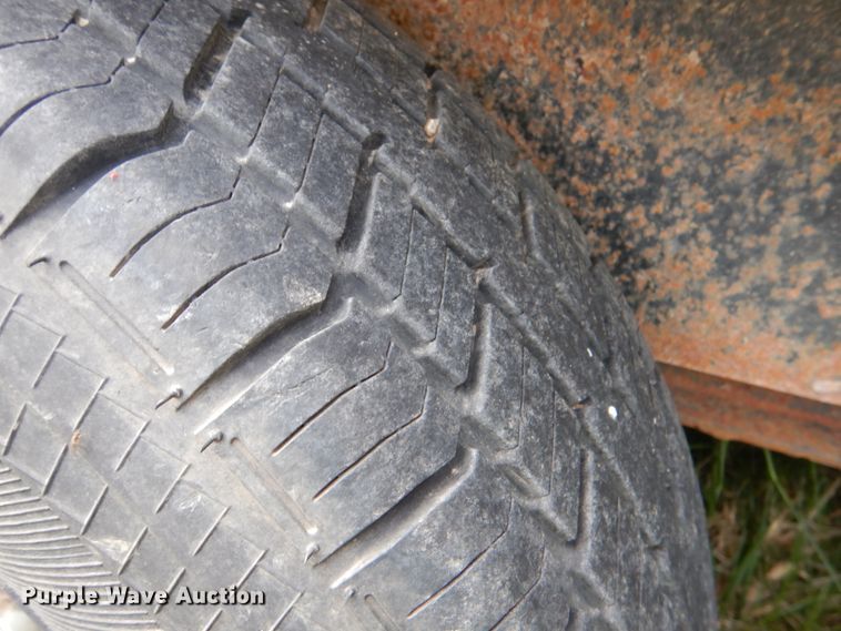 image for item HC9264 2002  shop built utility trailer