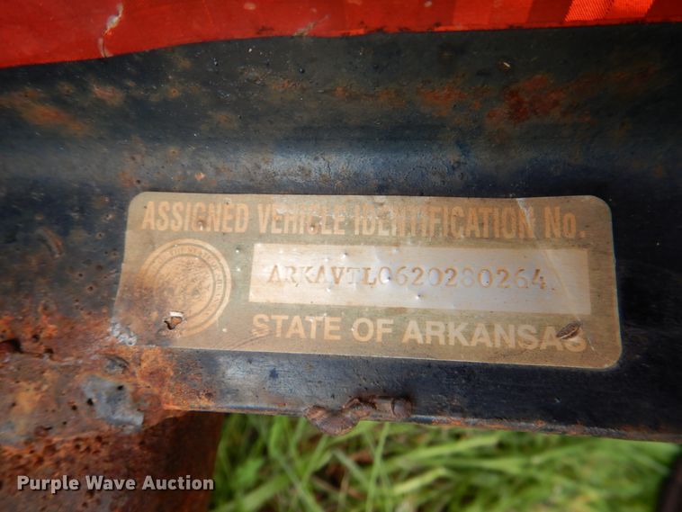 image for item HC9264 2002  shop built utility trailer