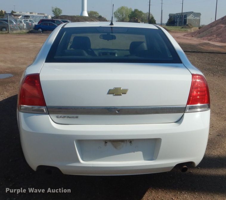 image for item HE9702 2013 Chevrolet Caprice Police