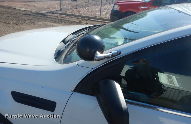 image for item HE9702 2013 Chevrolet Caprice Police