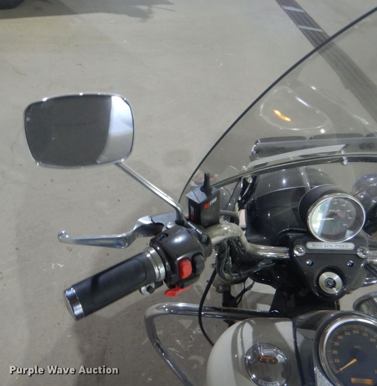 image for item HE9703 2005 Harley Davidson Road King Police motorcycle