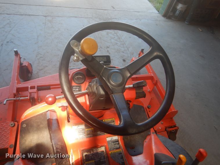 image for item HE9706 Kubota F2880  lawn mower