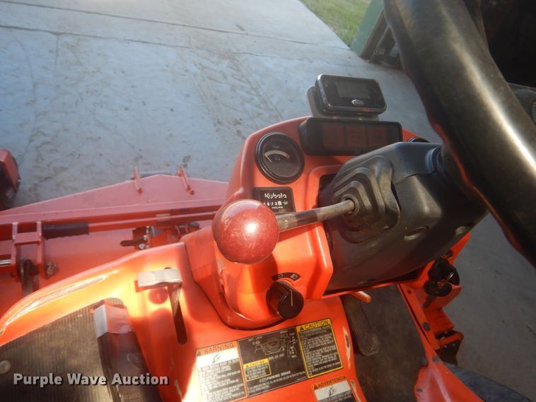 image for item HE9706 Kubota F2880  lawn mower