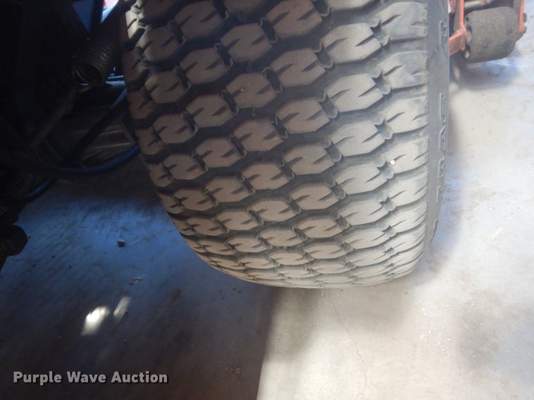 image for item HE9706 Kubota F2880  lawn mower